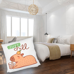 Capybara mit Bubble Tea Kissen mit Spruch Just Chill