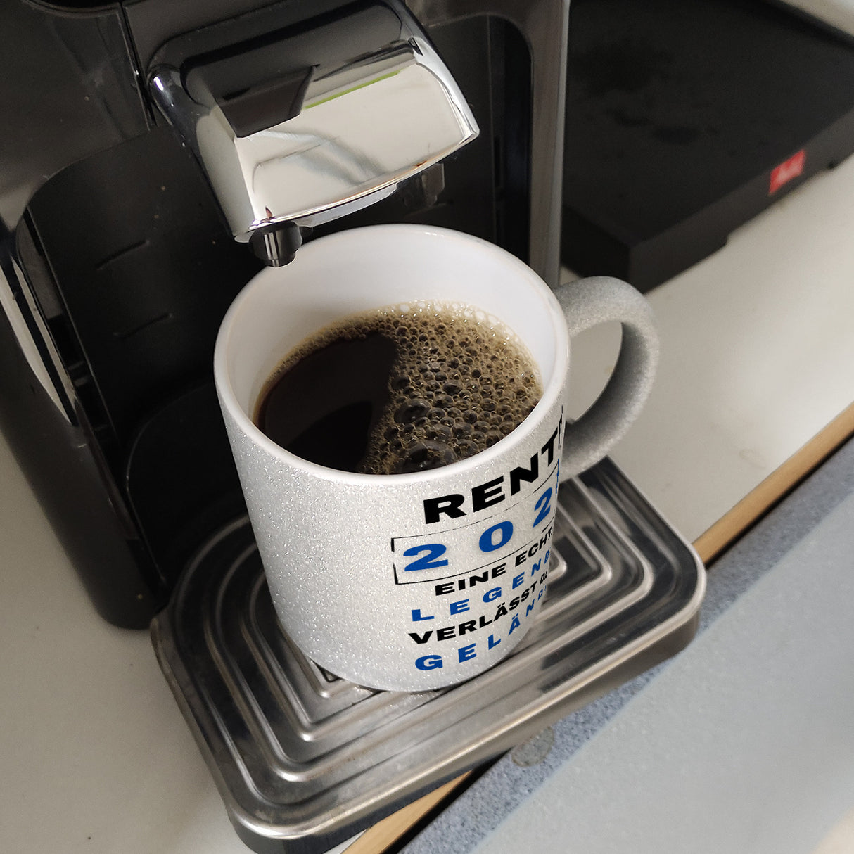 Rente 2026 Kaffeebecher mit Spruch Rente 2026 Legende geht