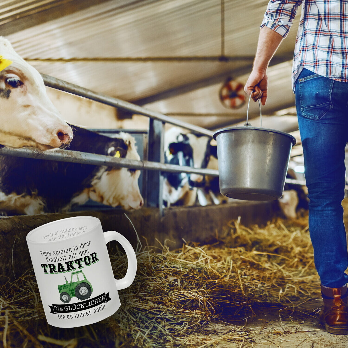 Traktor Kaffeebecher mit Spruch Kindheitsträume - Für immer Traktor fahren