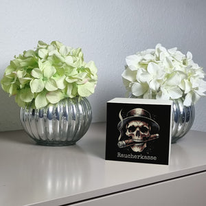 Raucherkasse mit Totenkopf Spardose