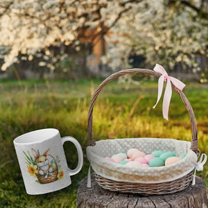 Niedlicher Osterhase im Osternest Kaffeebecher