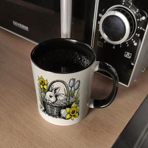 Osterhase im Osternest Kaffeebecher