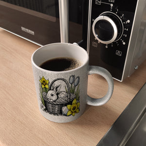 Osterhase im Osternest Kaffeebecher