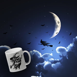 Böse Hexe auf Besen Kaffeebecher