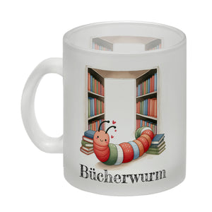 Bücherwurm Kaffeebecher mit Wurm in der Bibliothek