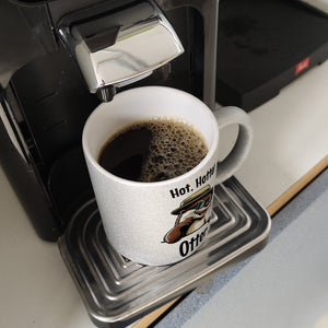 Cooler Otter Kaffeebecher mit Spruch Hot Hotter Otter