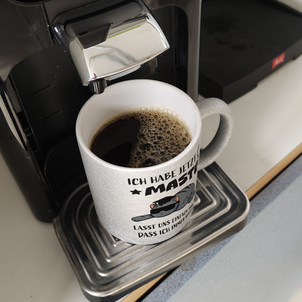 Schlaumeier-Katze Kaffeebecher mit Spruch Habe Master und immer recht