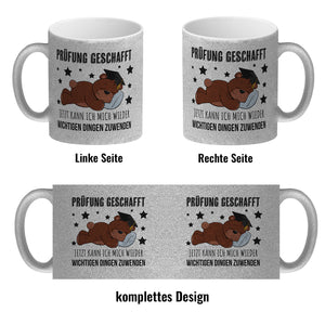 Schlafender Bär mit Doktorhut Kaffeebecher mit Spruch Prüfung bestanden