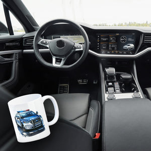 Polizeiauto mit Blaulicht Kaffeebecher