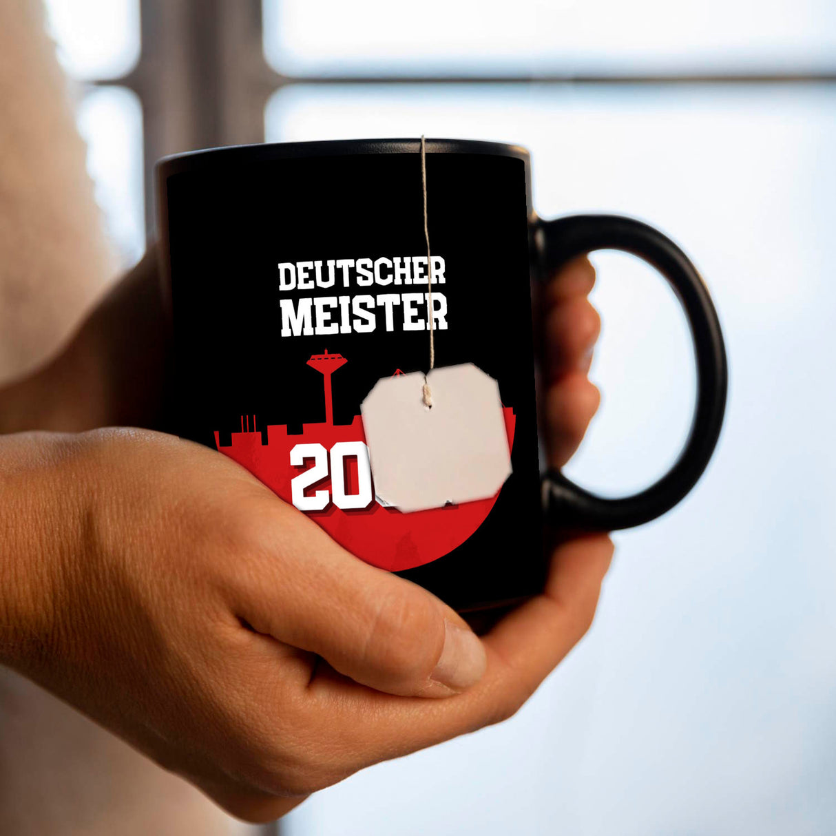 Leverkusen Tasse in Schwarz mit Spruch Deutscher Meister 2024
