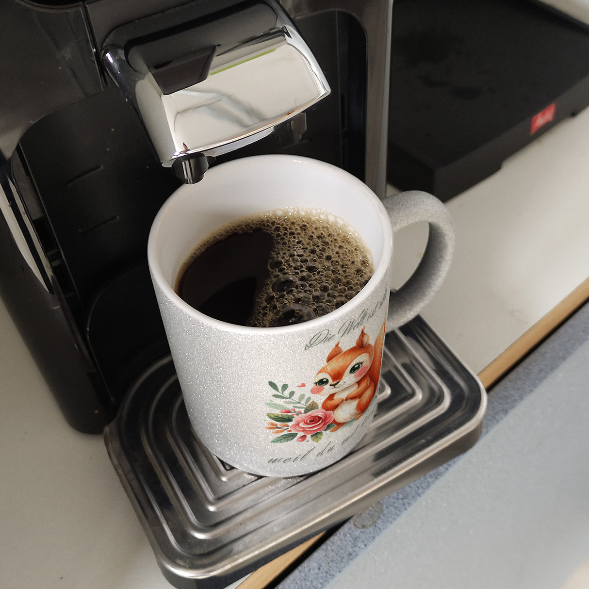 Eichhörnchen Kaffeebecher mit Spruch Welt schön da du dabei