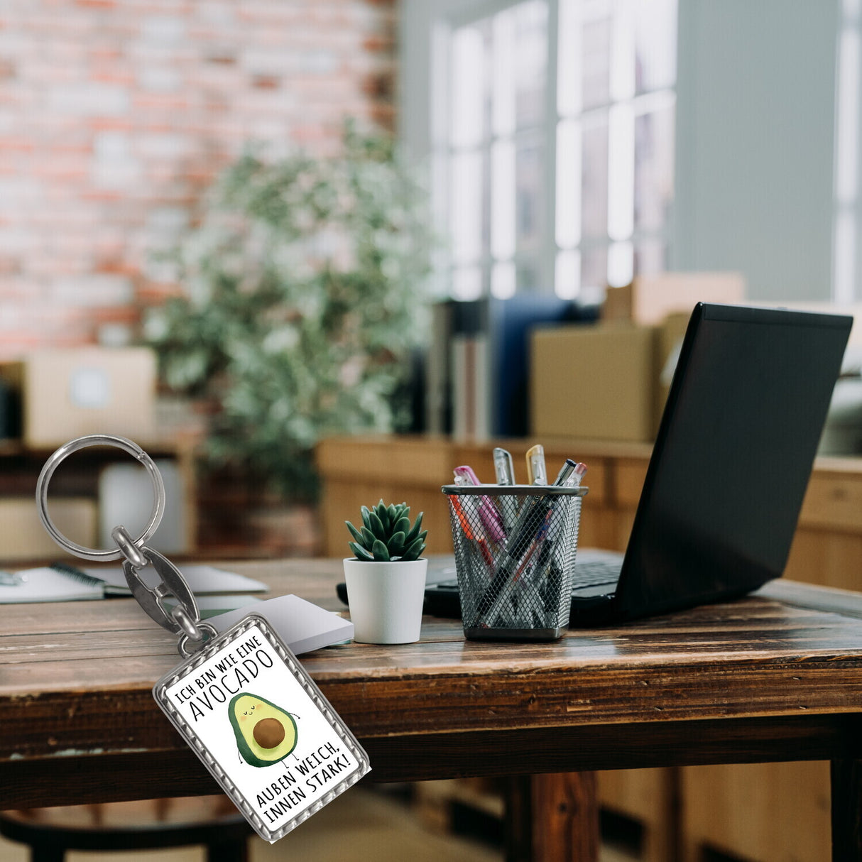 Avocado Schlüsselanhänger mit Spruch Wie Avocado außen weich innen stark