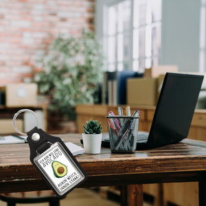 Avocado Schlüsselanhänger mit Spruch Wie Avocado außen weich innen stark