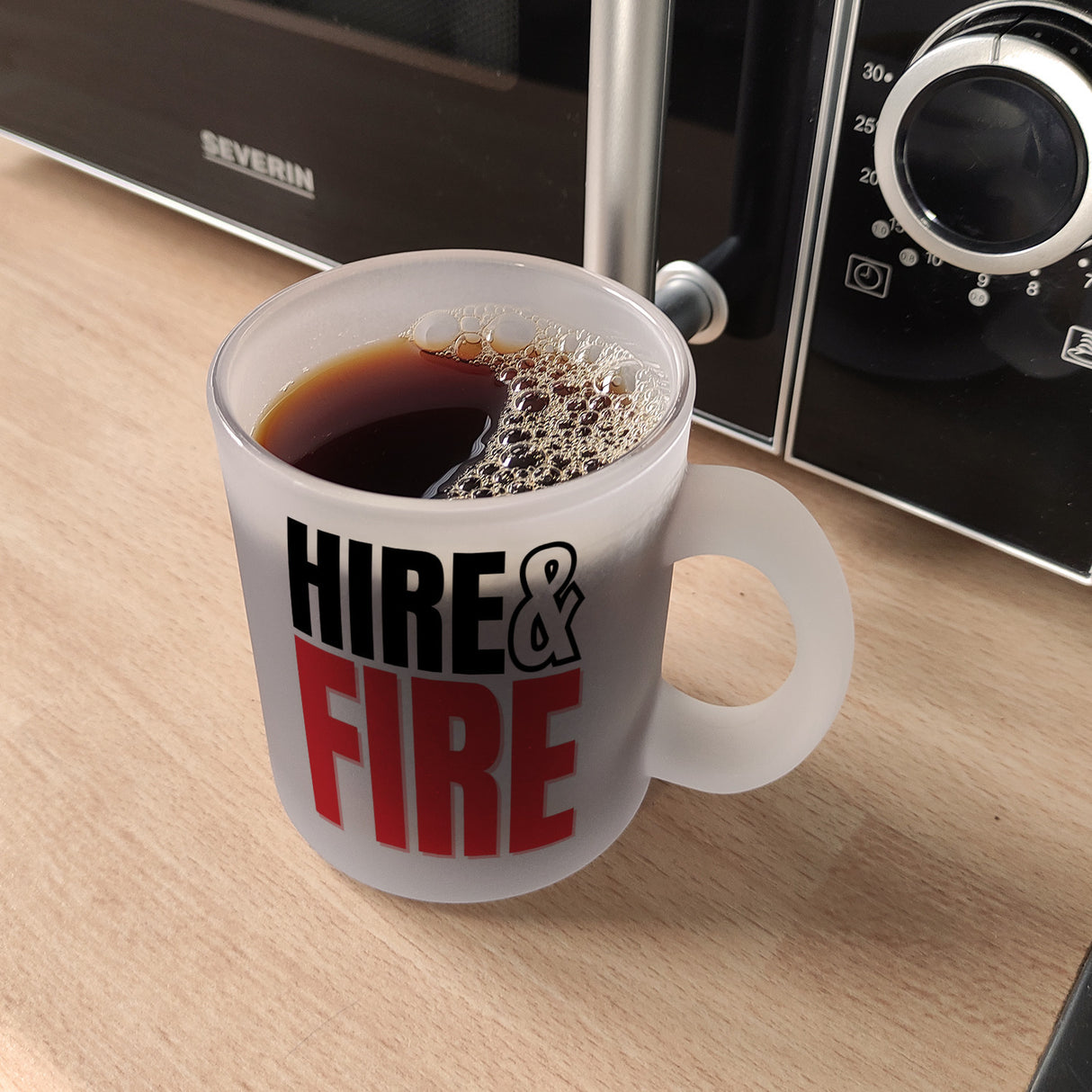 Chef und Boss Kaffeebecher mit Spruch Hire & fire