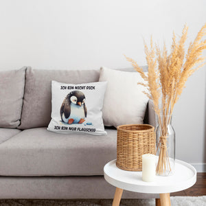 Flauschiger Pinguin Kissen mit Spruch Nicht dick sondern flauschig