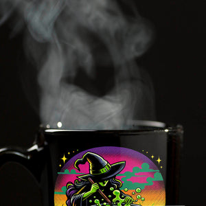Hexe Tasse in Schwarz mit Spruch Hexenkessel