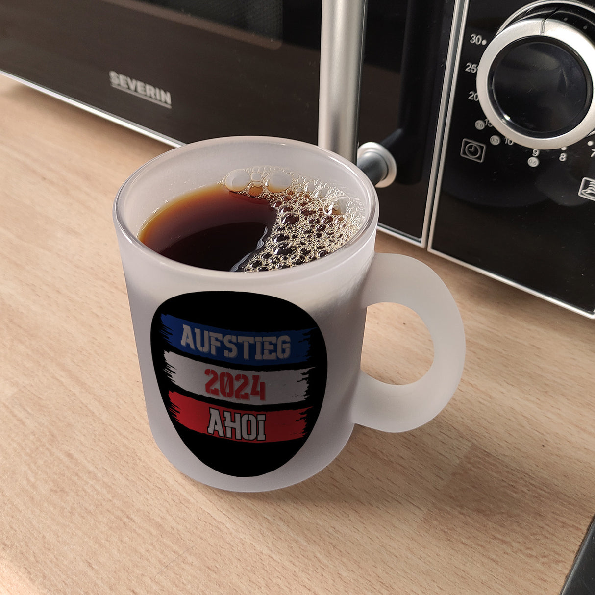 Kiel Aufstieg 2024 Kaffeebecher mit Spruch Ahoi