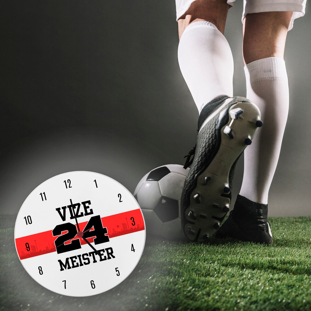 Stuttgart Brustring Wanduhr mit Spruch Vizemeister 2024