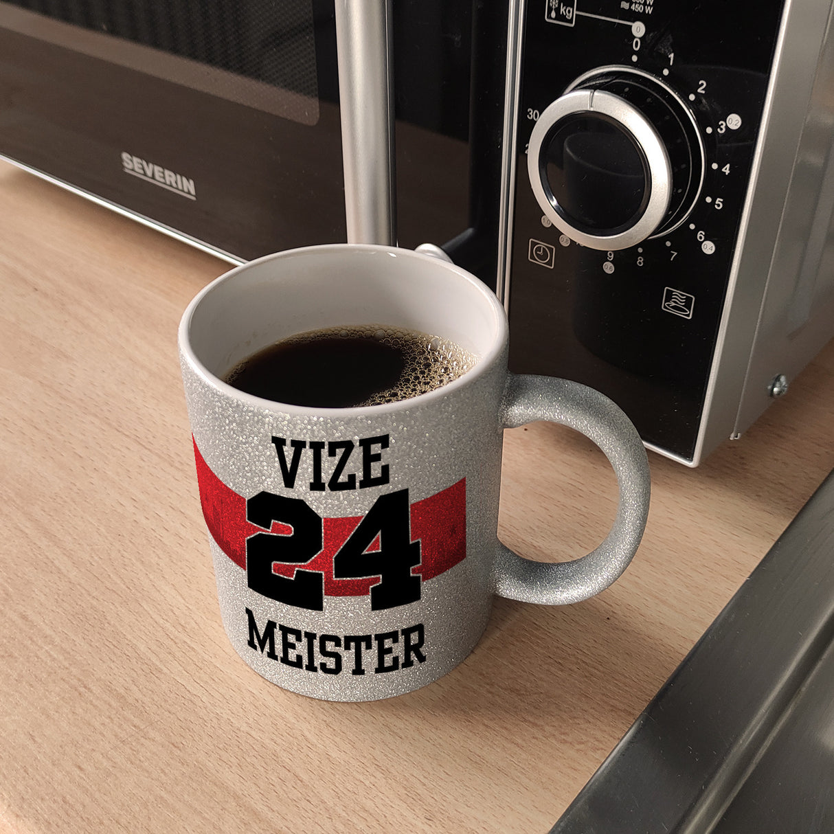 Stuttgart Brustring Kaffeebecher mit Spruch Vizemeister 2024