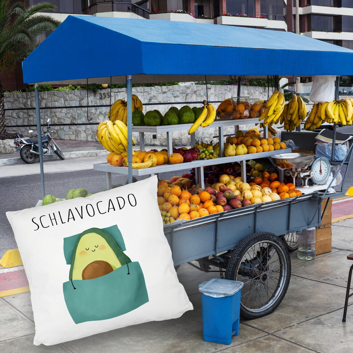 Schlafende Avocado Kissen mit Spruch Schlavocado