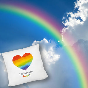 Regenbogenherz Kissen mit Spruch Im Herzen bunt