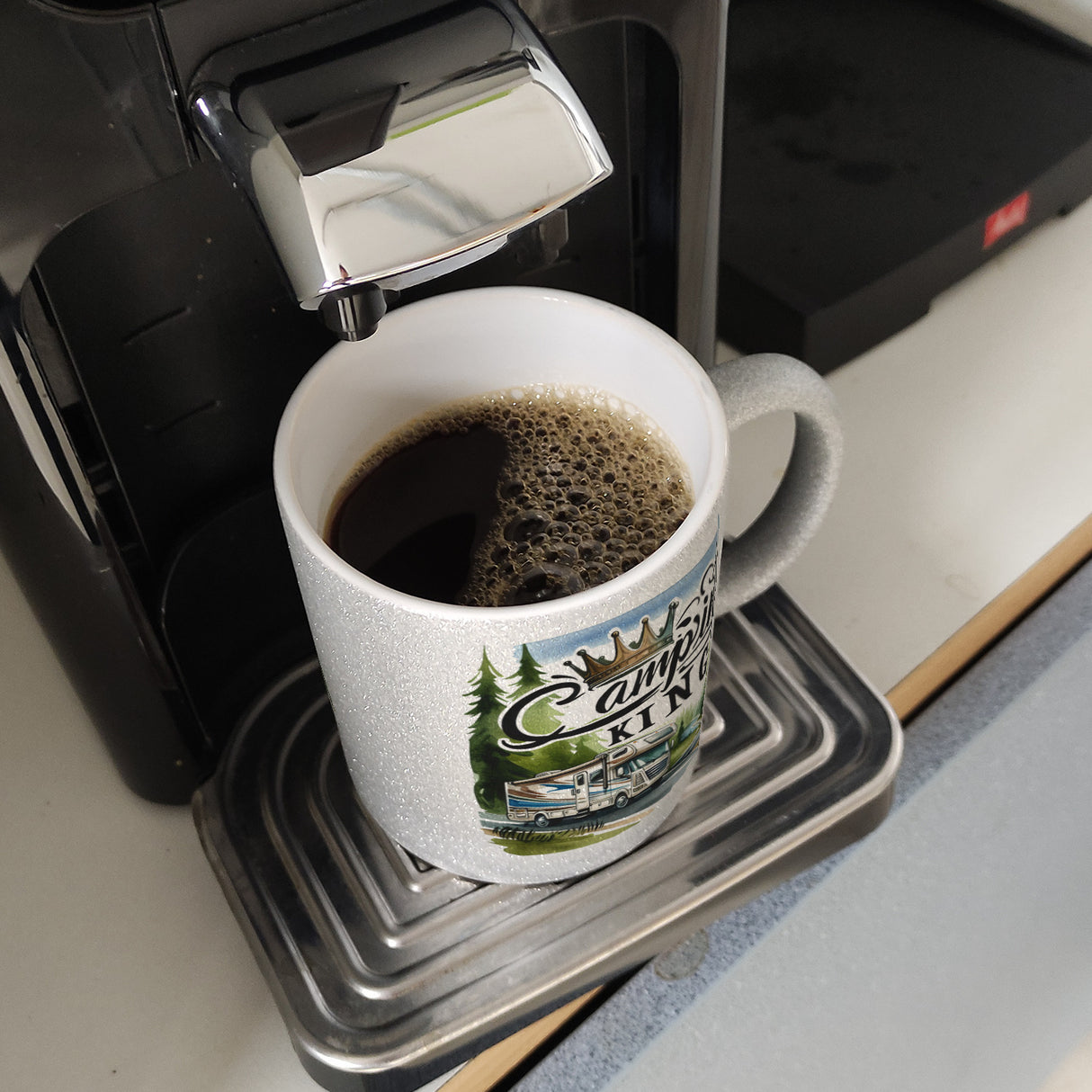 Camping King mit Wohnmobil Kaffeebecher