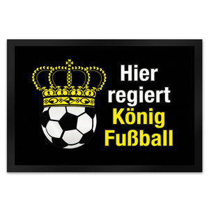 Fußball mit Krone Fußmatte in 35x50 cm mit Spruch Hier regiert König Fußball