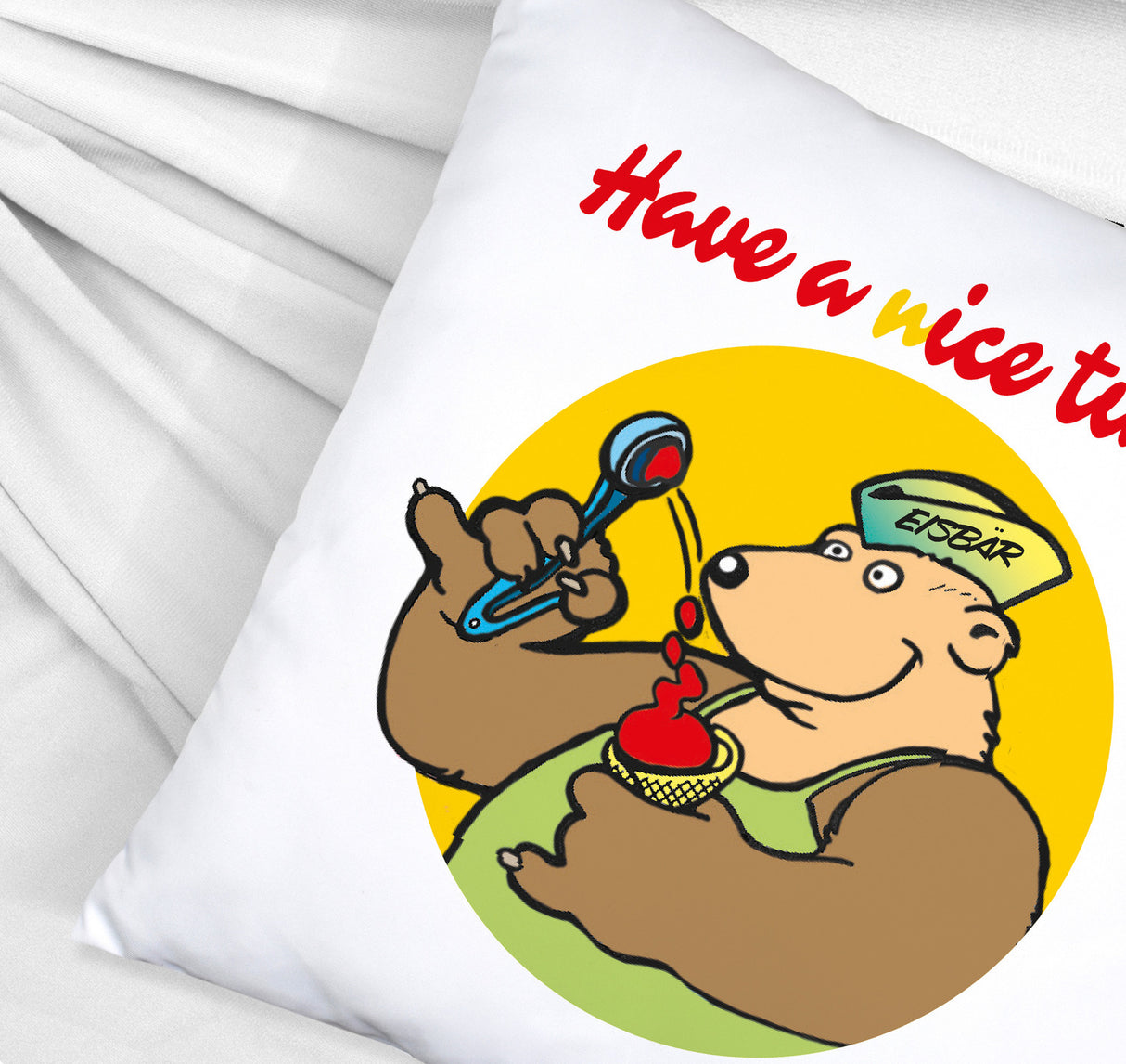 Eisbär mit Waffeleis Kissen mit Spruch have a nice time