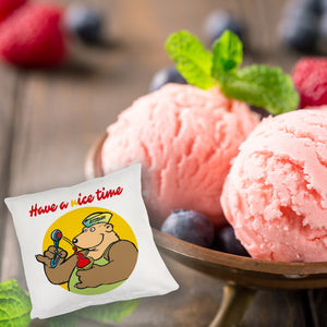 Eisbär mit Waffeleis Kissen mit Spruch have a nice time