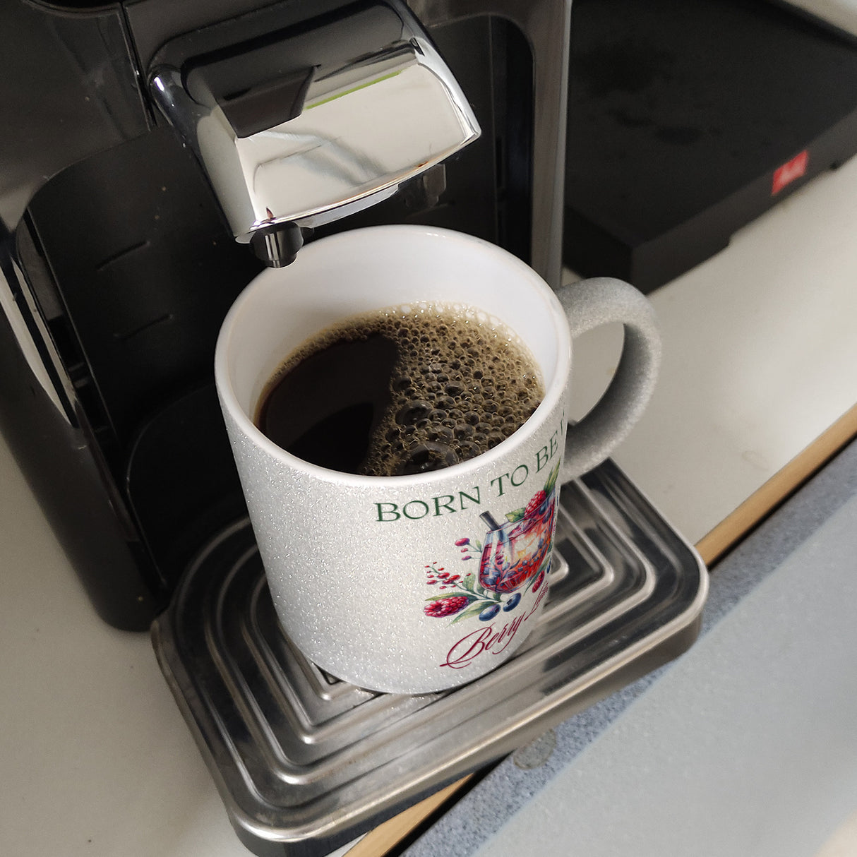 Wild Berry Lillet Kaffeebecher mit Spruch Born to be wild Berry Lillet