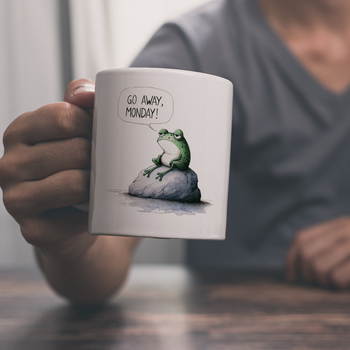 Griesgrämiger Frosch Kaffeebecher mit Spruch Go away, Monday!