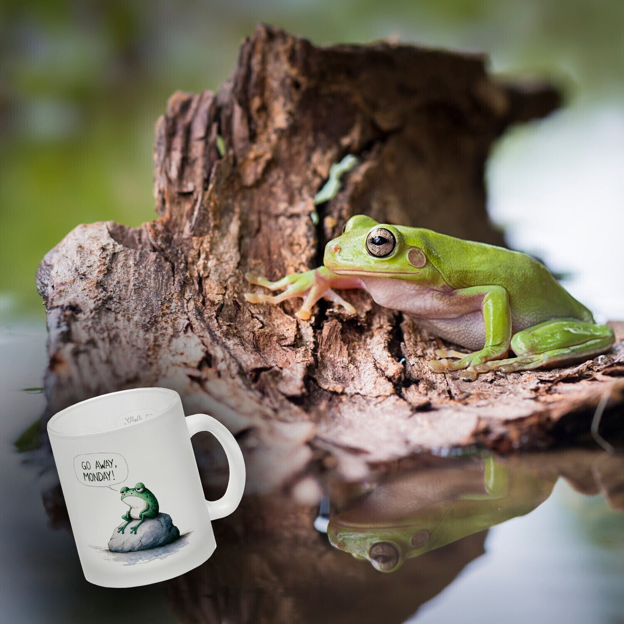 Griesgrämiger Frosch Kaffeebecher mit Spruch Go away, Monday!