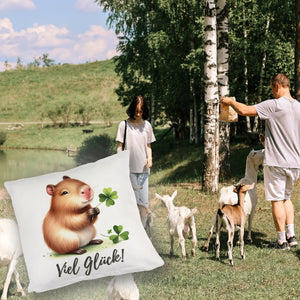 Capybara mit Kleeblatt Kissen mit Spruch Viel Glück