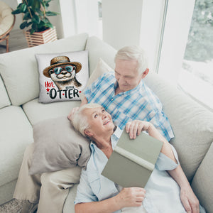 Otter mit Sonnenbrille und Strohhut Kissen mit Spruch Hot Hotter Otter