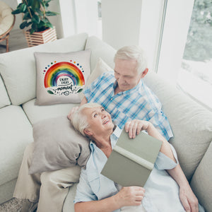 Regenbogen Kissen mit Spruch Enjoy every moment