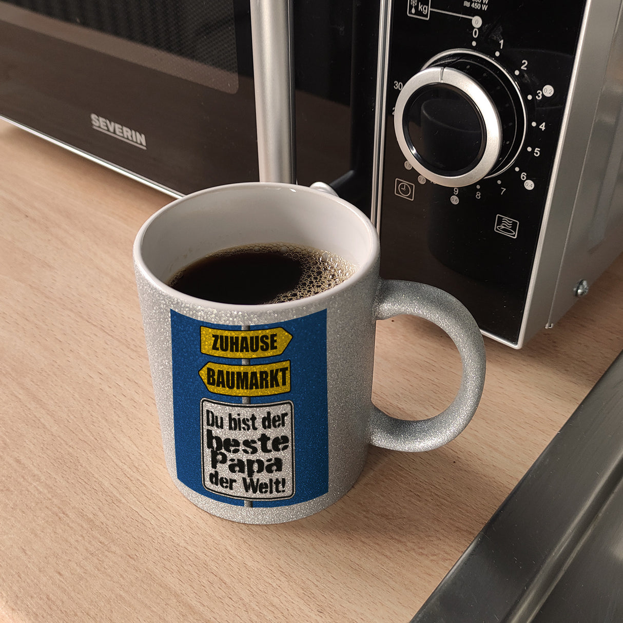 Der beste Papa der Welt Kaffeebecher mit Spruch im Baumarkt und Zuhause