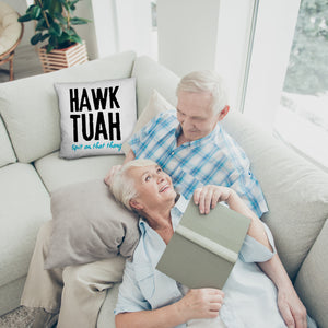 Hawk Tuah Kissen mit Spruch Spit on that thang