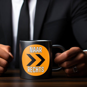 Holland Fangesang Tasse in Schwarz mit Spruch Naar Links - Naar rechts