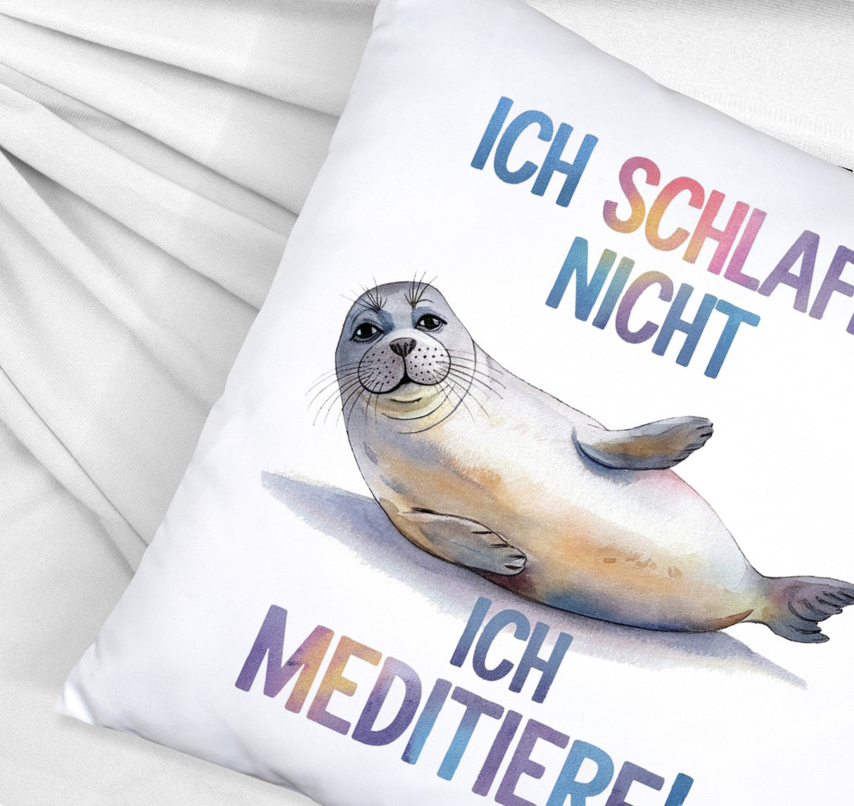 Robbe - schlafe nicht sondern meditiere Kissen