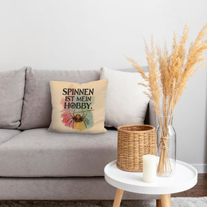 Spinnen ist mein Hobby Kissen - Spinne strickt Netz