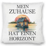 Hausboot auf Wasser Kissen Zuhause mit Horizont