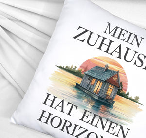 Hausboot auf Wasser Kissen Zuhause mit Horizont