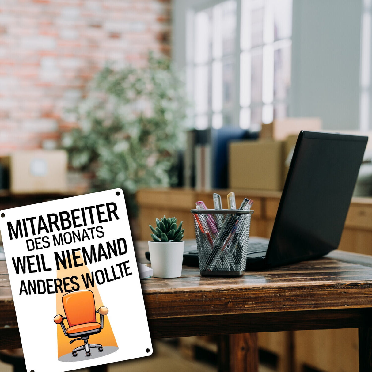 Leerer Bürostuhl - Mitarbeiter des Monats Metallschild in 15x20 cm