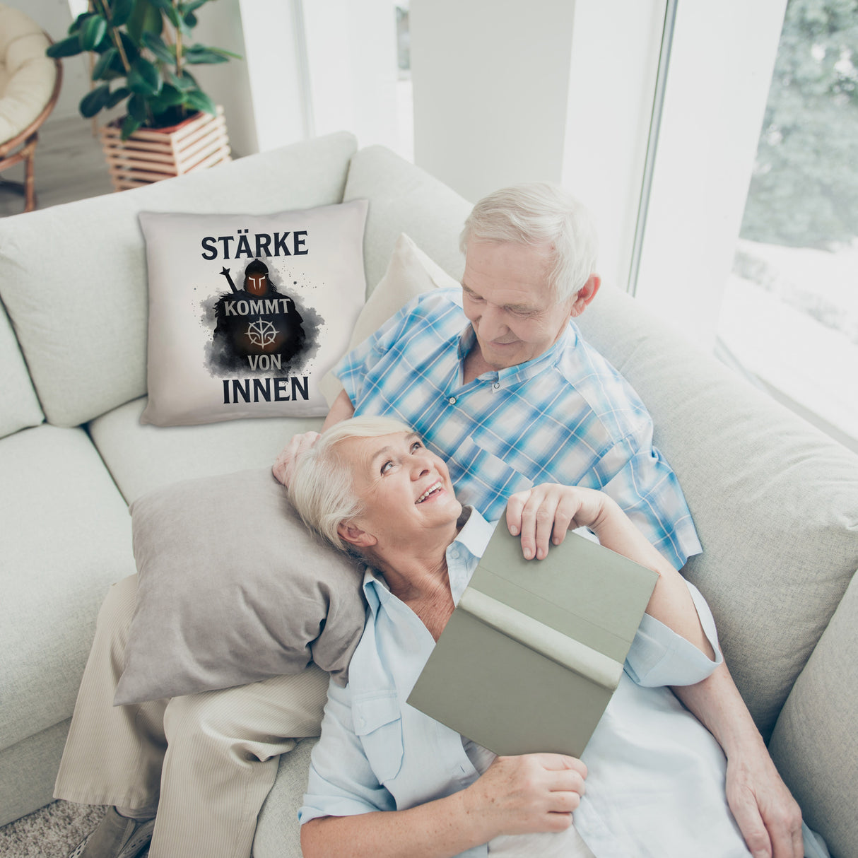 Starker Krieger - Stärke kommt von innen Kissen