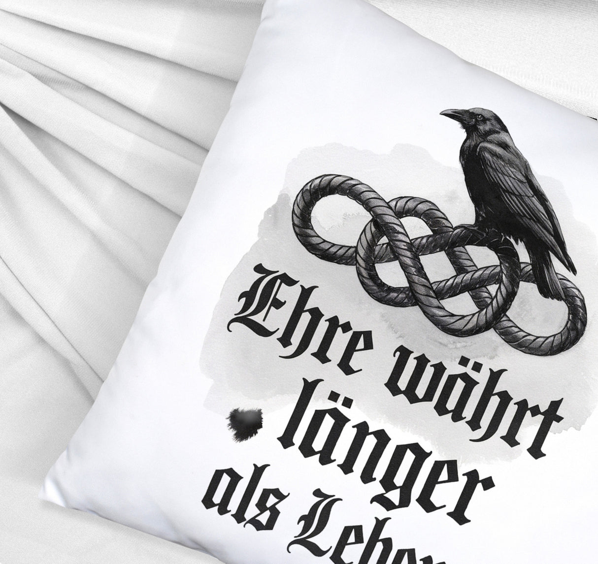 Ehre währt länger als Leben Kissen - Rabe auf Knoten