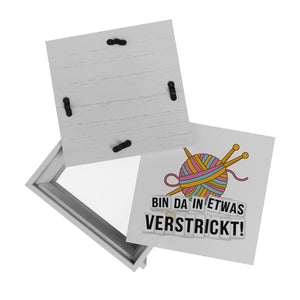 Bin da in etwas verstrickt Spardose mit Wolle und Stricknadeln