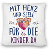 Mit Herz für Kinder da Kissen Herz Umarmt Kinder