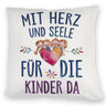 Mit Herz für Kinder da Kissen Herz Umarmt Kinder