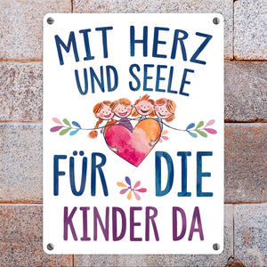 Mit Herz für Kinder da Metallschild in 15x20 cm Herz Umarmt Kinder