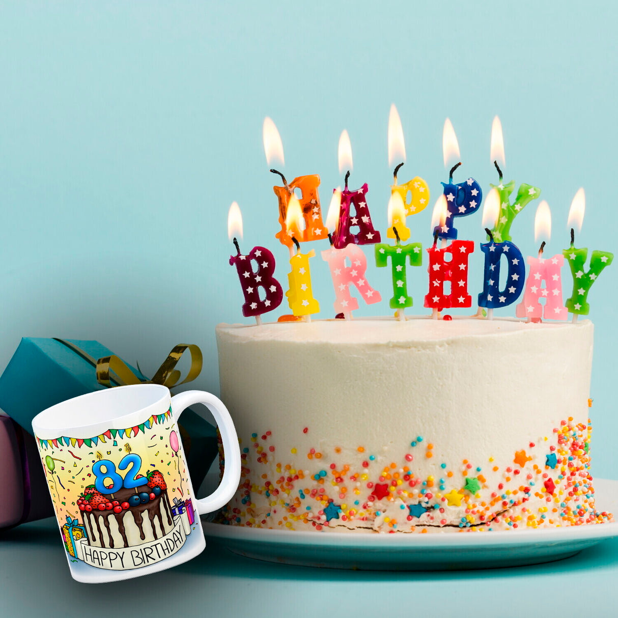 82. Geburtstag Tasse mit Kuchen und Geschenk und Anhänger: zum 29951. Tag